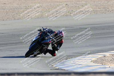 media/Jan-08-2022-SoCal Trackdays (Sat) [[1ec2777125]]/Turn 10 (2pm)/